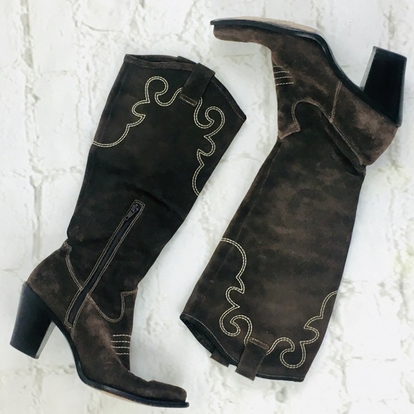 cowboy boots with white stitching